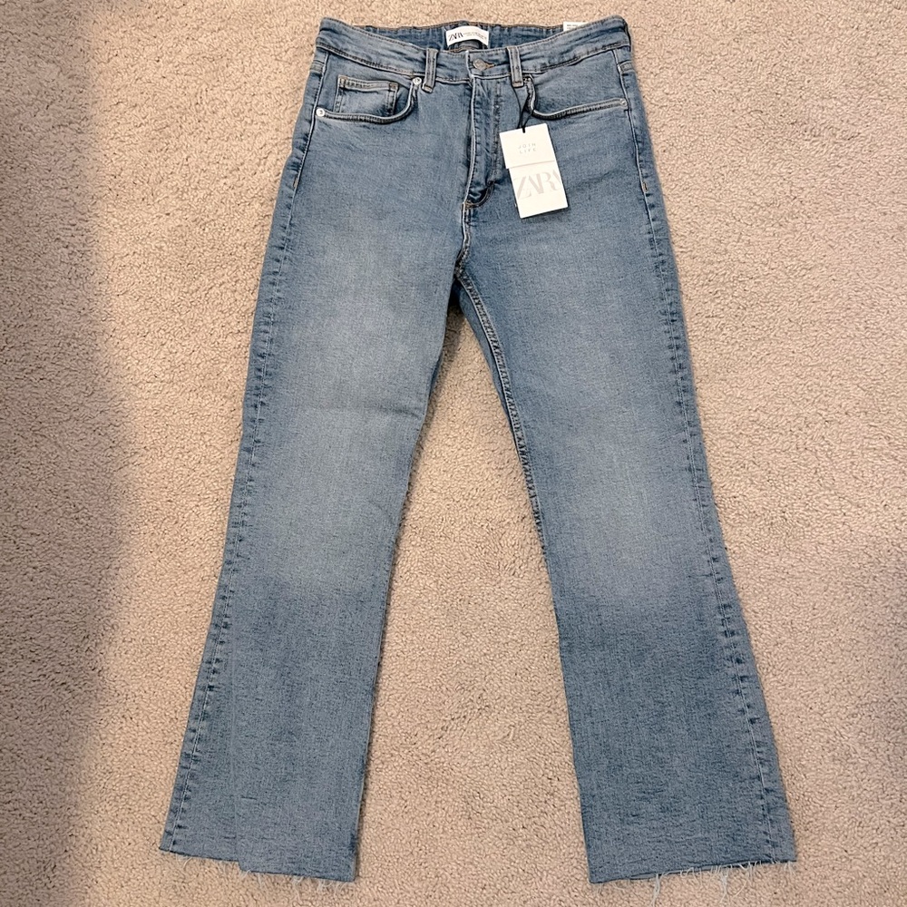 Zara Crop Flare Jeans, NEVER WORN with tags